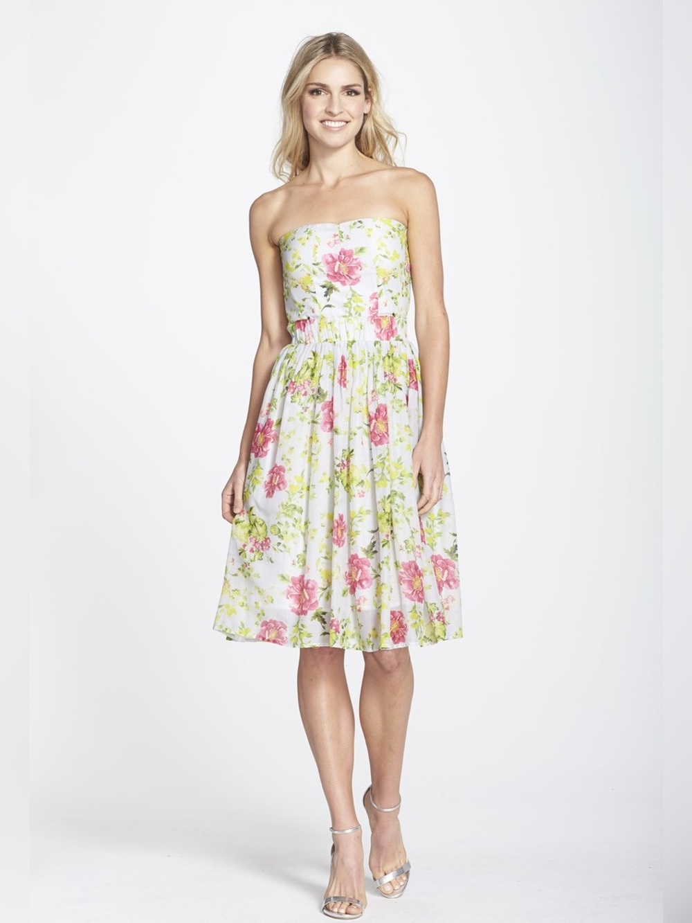NWT Kaya & Sloane Floral Strapless Fit and Flare Dress—Size Large